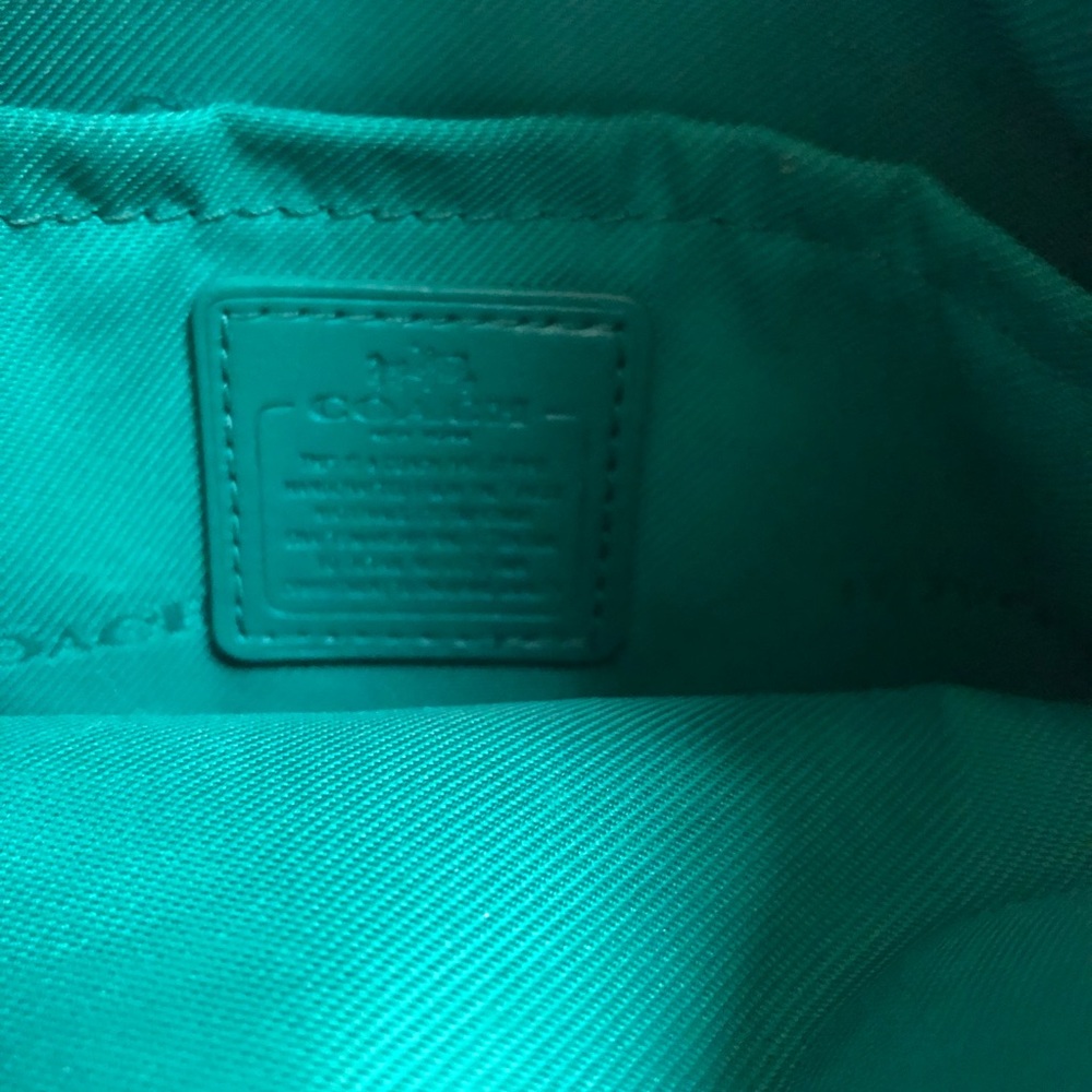 Coach Green North South Swingpack Crossbody Purse - Picture 6 of 8